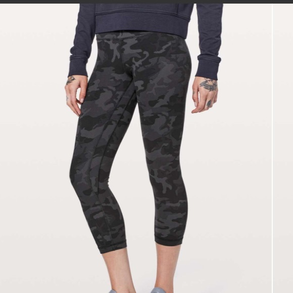 lululemon athletica Pants - 🍋Lululemon Align Crop Incognito Camo🖤